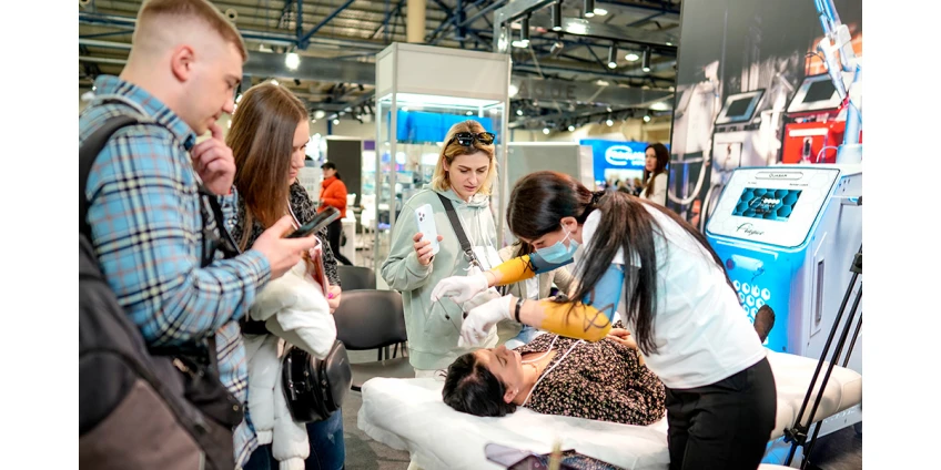 ¡Alvi Praga te invita a las exposiciones de otoño de 2025!