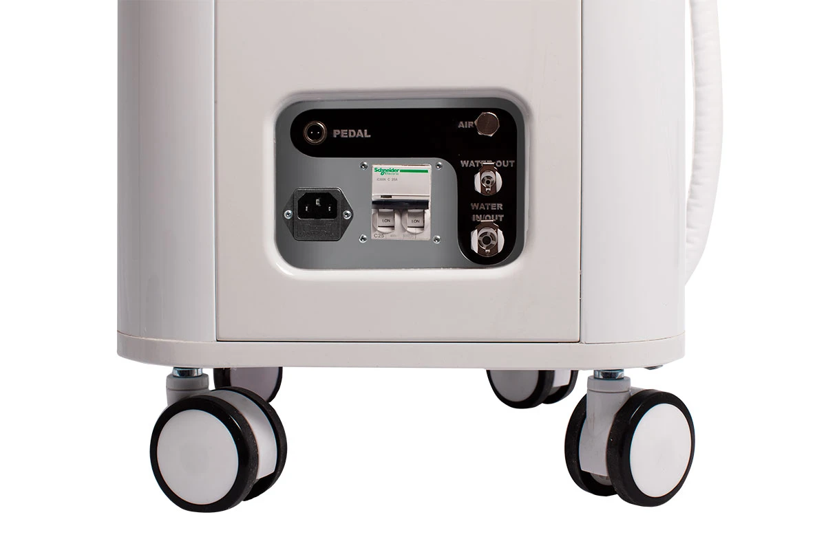 Fotorejuvenecimiento en la máquina ipl profesional IP-200 alvi prague