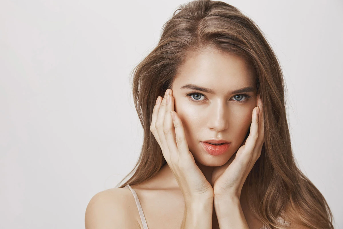 cómo elegir entre microneedling clásico y RF con microagujas